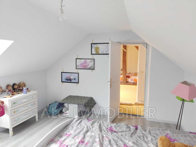 Maison - 146 m² - 7 pièces