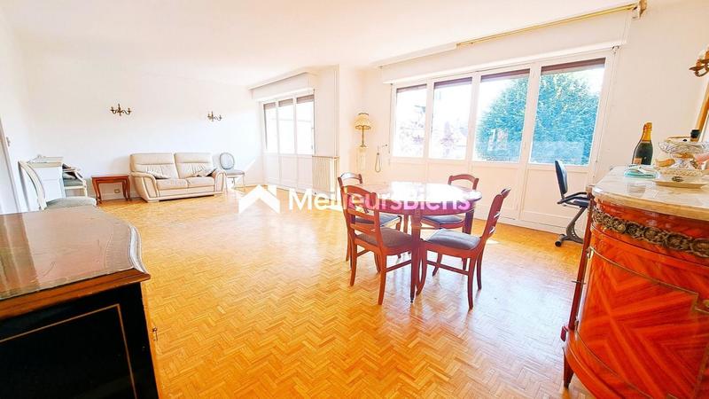 Appartement - 96 m² - 4 pièces