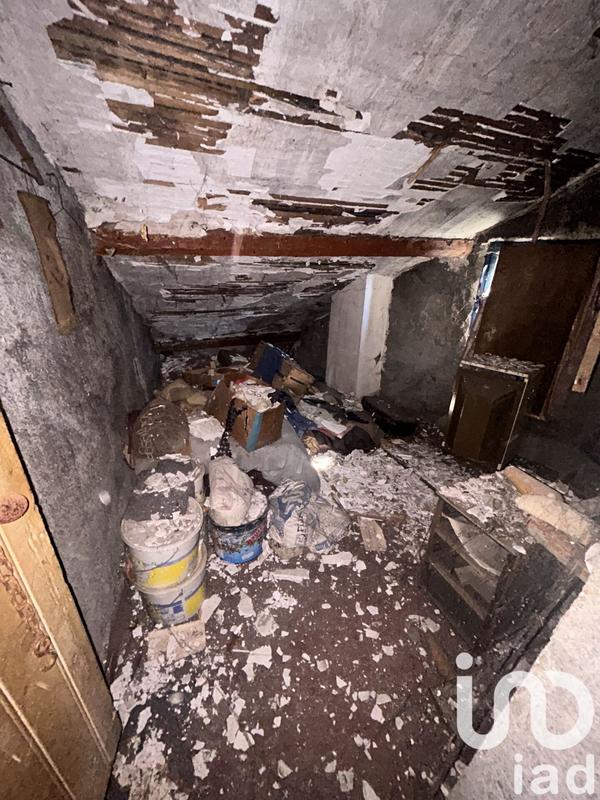 Maison - 300 m² - 9 pièces