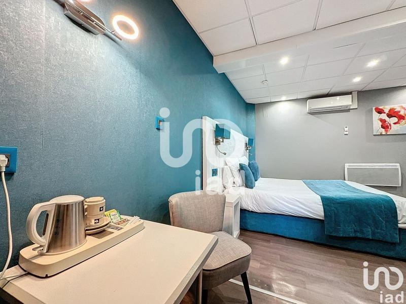 Local commercial - 1 750 m²