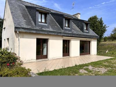 Maison - 129 m² - 6 pièces