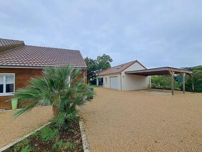 Maison - 105 m² - 5 pièces