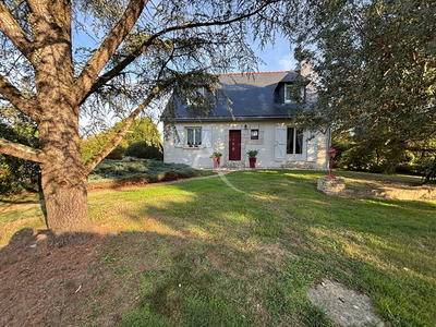 Maison - 122 m² - 7 pièces