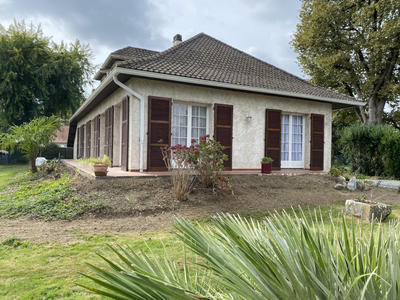 Maison - 170 m² - 5 pièces