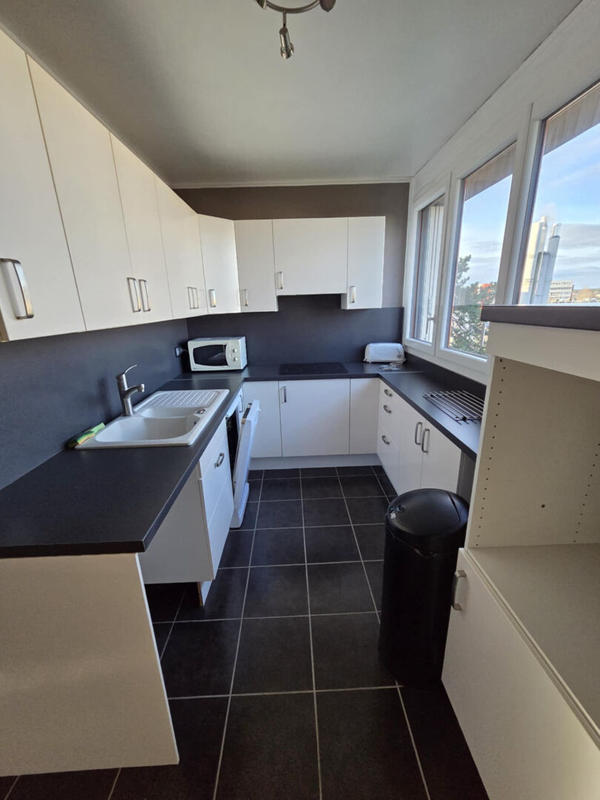 Appartement - 60 m² - 3 pièces