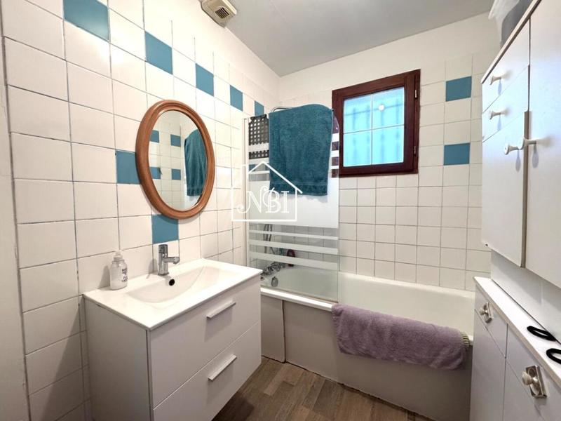 Pavillon - 83 m² - 5 pièces