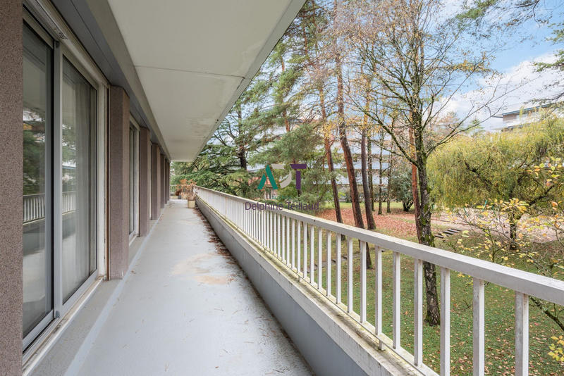 Appartement - 141 m² - 4 pièces