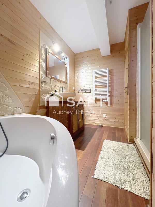 Maison - 134 m² - 6 pièces