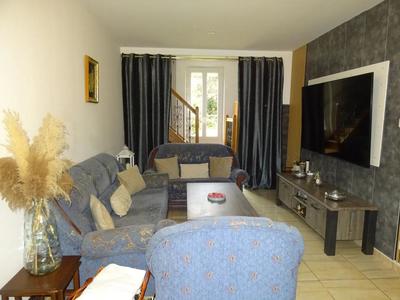 Maison - 120 m² - 7 pièces