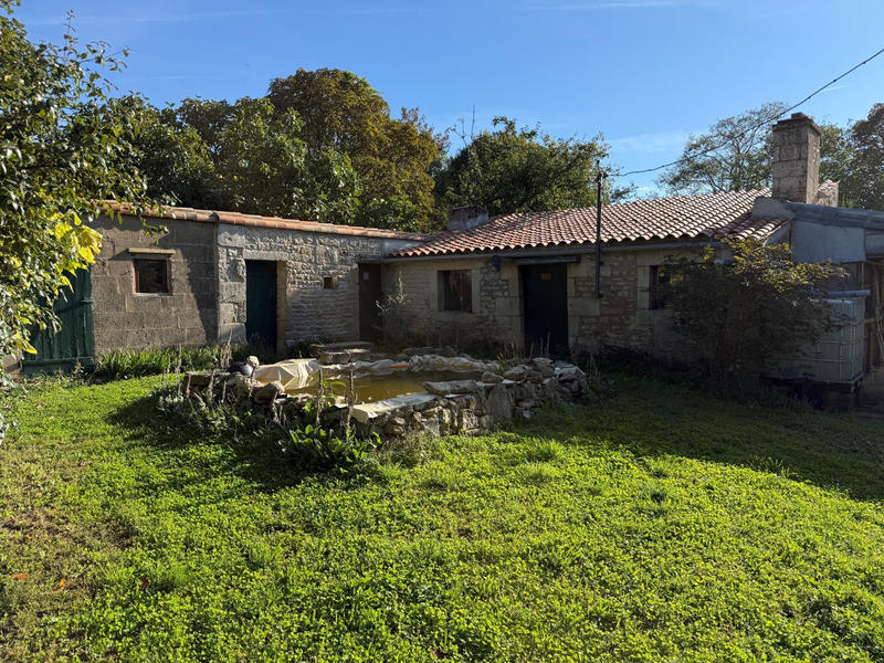 Maison - 240 m² - 10 pièces