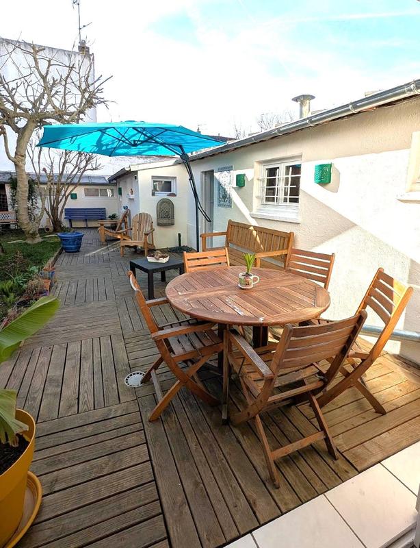 Maison - 99 m² - 5 pièces