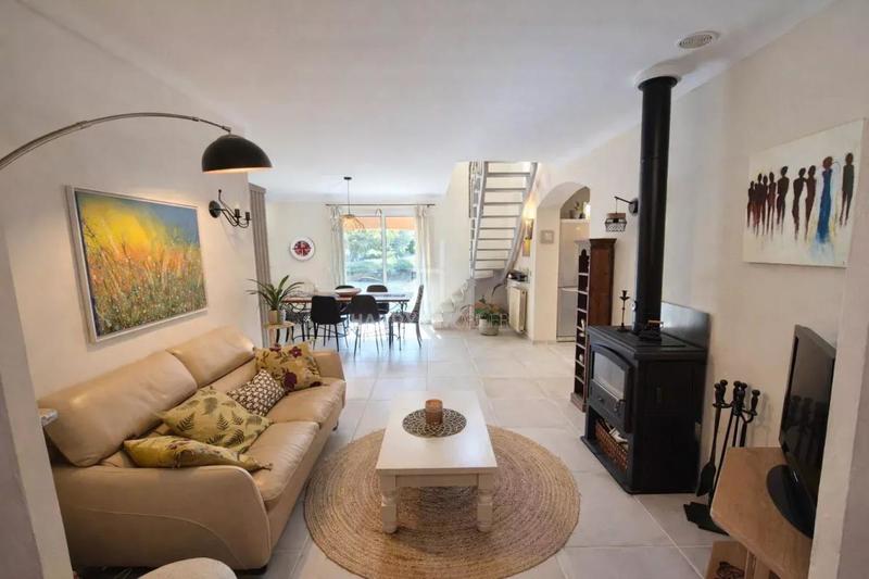 Maison - 155 m² - 7 pièces