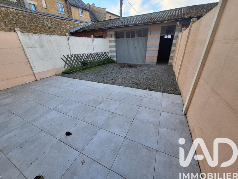 Maison de ville - 180 m² - 7 pièces