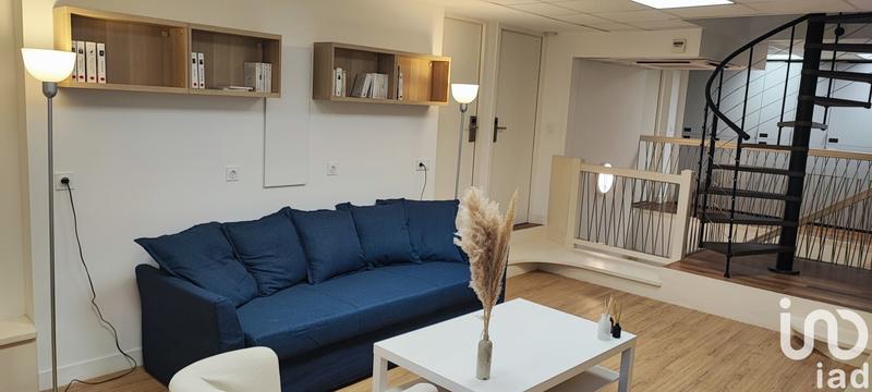 Maison - 384 m² - 19 pièces