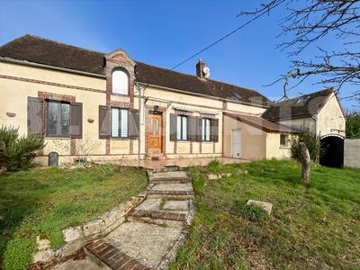 Maison - 90 m² - 3 pièces