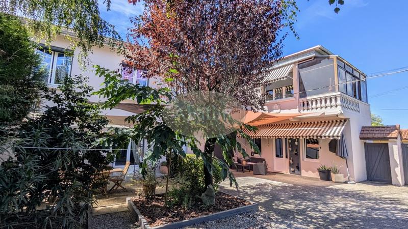 Maison - 130 m² - 6 pièces