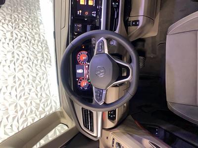 Volkswagen Multivan Court 1.4 eHybrid 218 Dsg6 Life