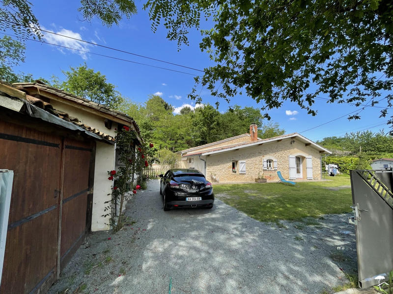Maison - 136 m² - 4 pièces