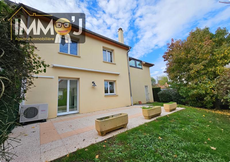 Maison - 150 m² - 6 pièces