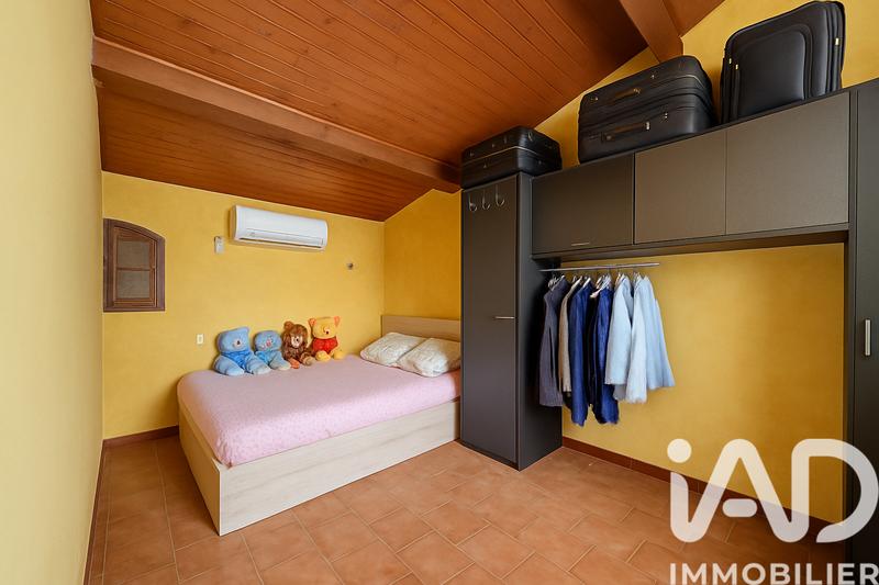 Maison - 120 m² - 4 pièces