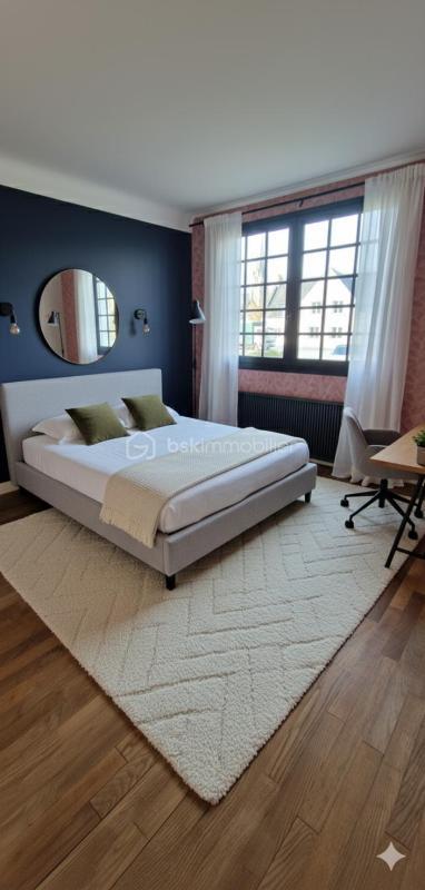 Demeure - 90 m² - 6 pièces