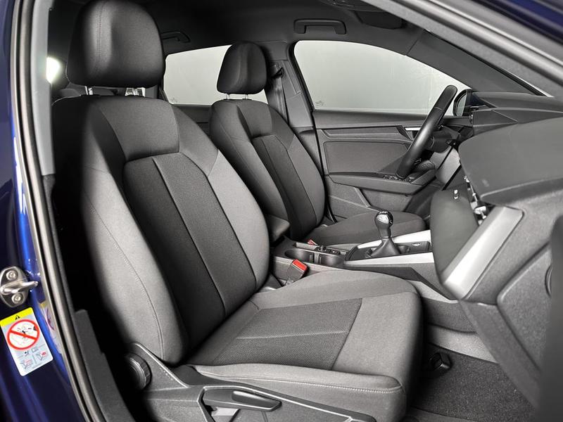 Audi A3 Sportback 30 - 2.0l Tdi 116ch Virtual Cockpit Carplay Gps Regul Camera Park Assist 1°Main