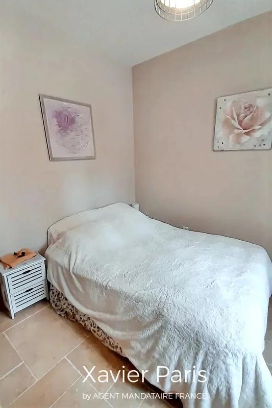 Maison - 228 m² - 7 pièces