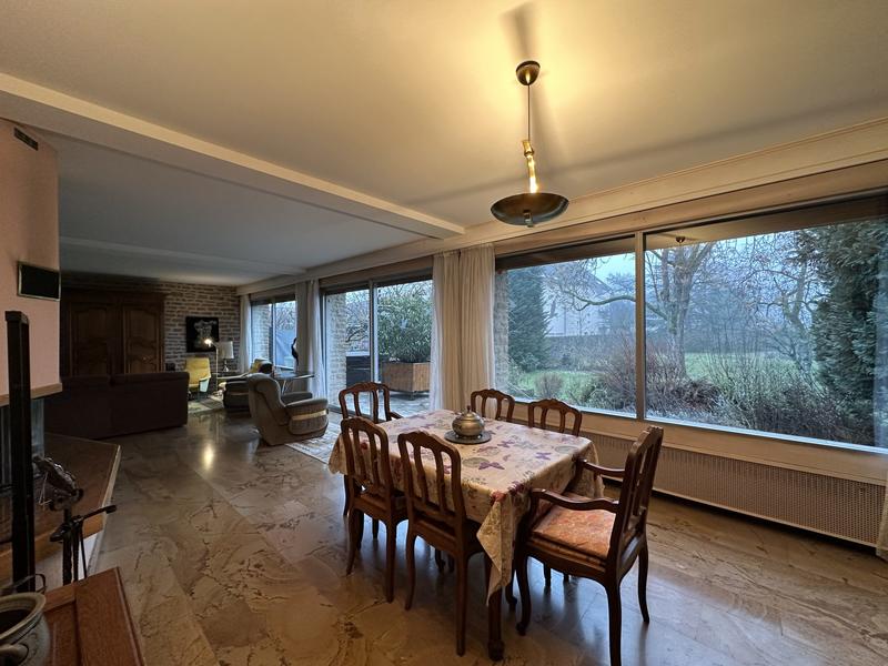 Maison - 191 m² - 7 pièces