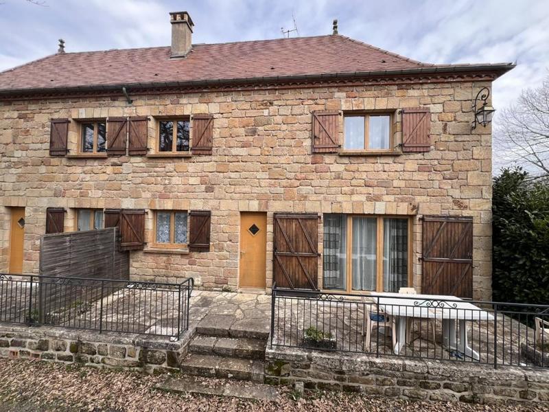 Maison en pierre - 200 m² - 10 pièces