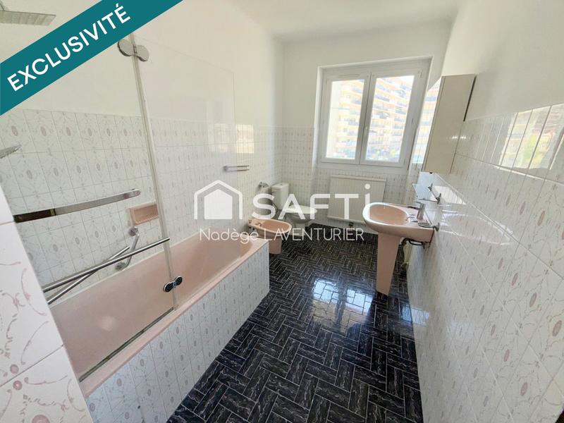 Appartement - 83 m² - 3 pièces