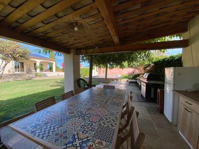 Maison - 200 m² - 6 pièces