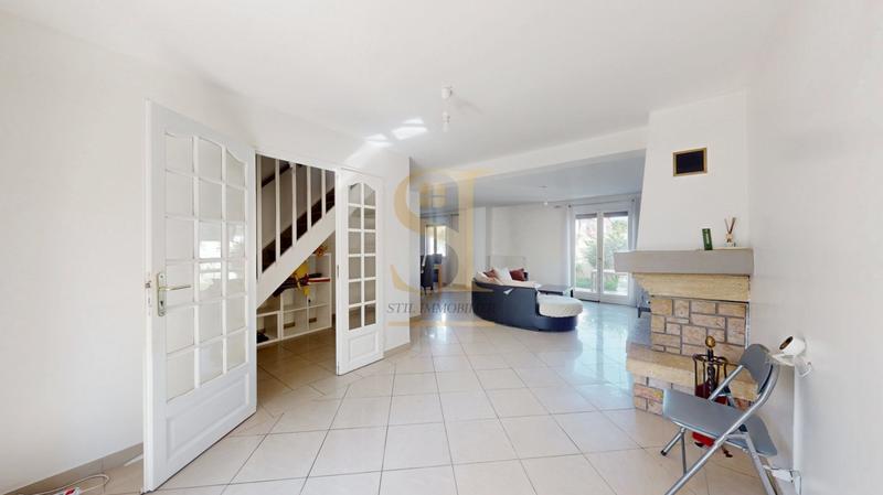 Maison - 143 m² - 7 pièces