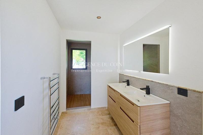 Maison - 175 m² - 6 pièces