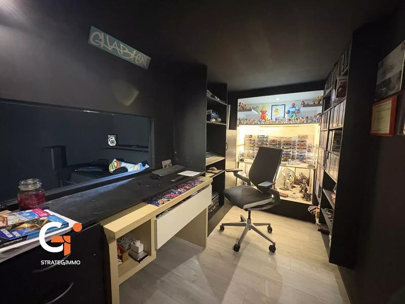 Maison - 177 m² - 4 pièces