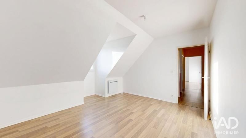 Maison - 152 m² - 6 pièces