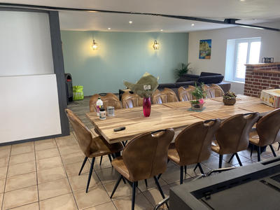 Propriété - 800 m² - 12 pièces