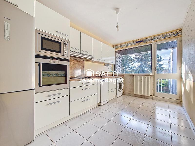 Appartement - 84 m² - 4 pièces