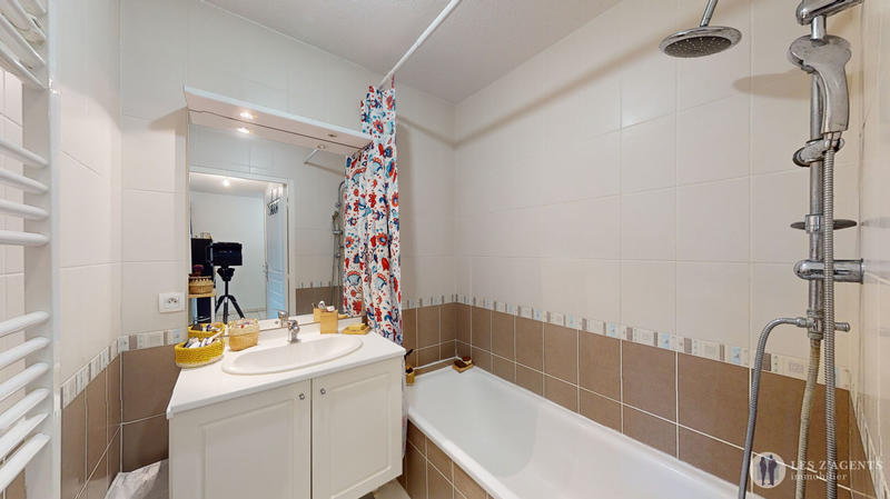 Appartement - 74 m² - 3 pièces