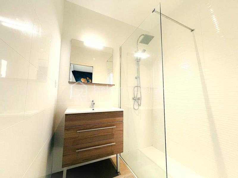 Appartement - 97 m² - 4 pièces