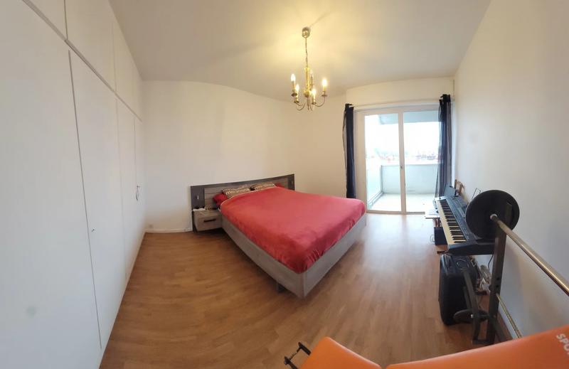 Appartement - 103 m² - 5 pièces