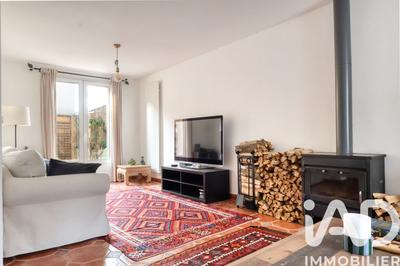 Maison - 228 m² - 8 pièces