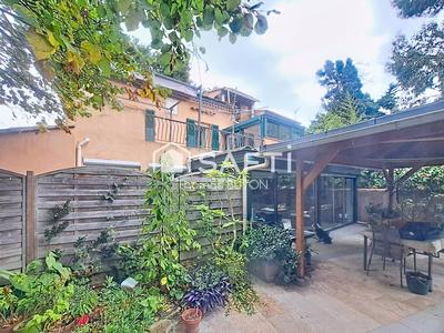 Maison - 160 m² - 6 pièces