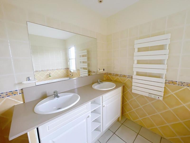 Maison - 139 m² - 5 pièces