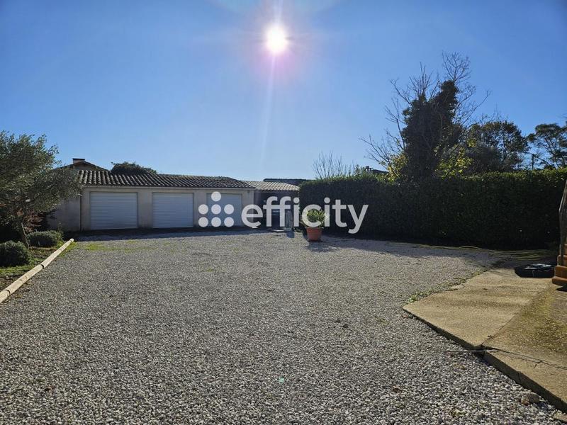 Maison - 208 m² - 11 pièces