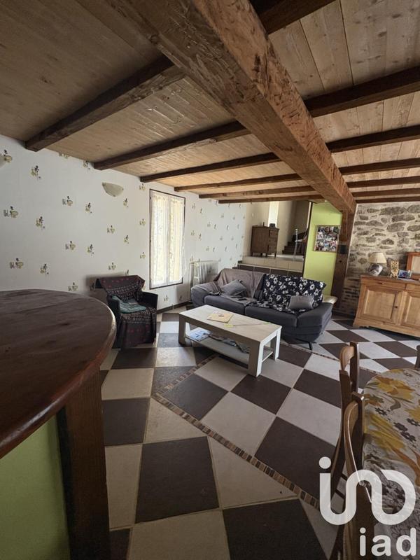 Maison - 92 m² - 4 pièces