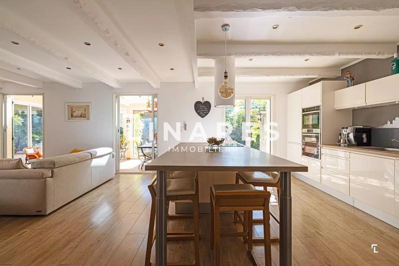 Maison - 130 m² - 4 pièces