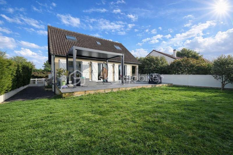 Maison - 133 m² - 6 pièces