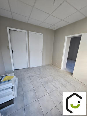 Local commercial - 39 m² - 3 pièces