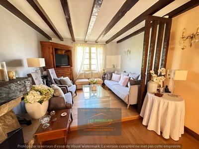 Maison - 141 m² - 6 pièces