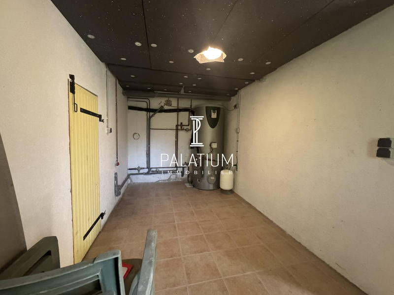 Maison traditionnelle - 160 m² - 6 pièces